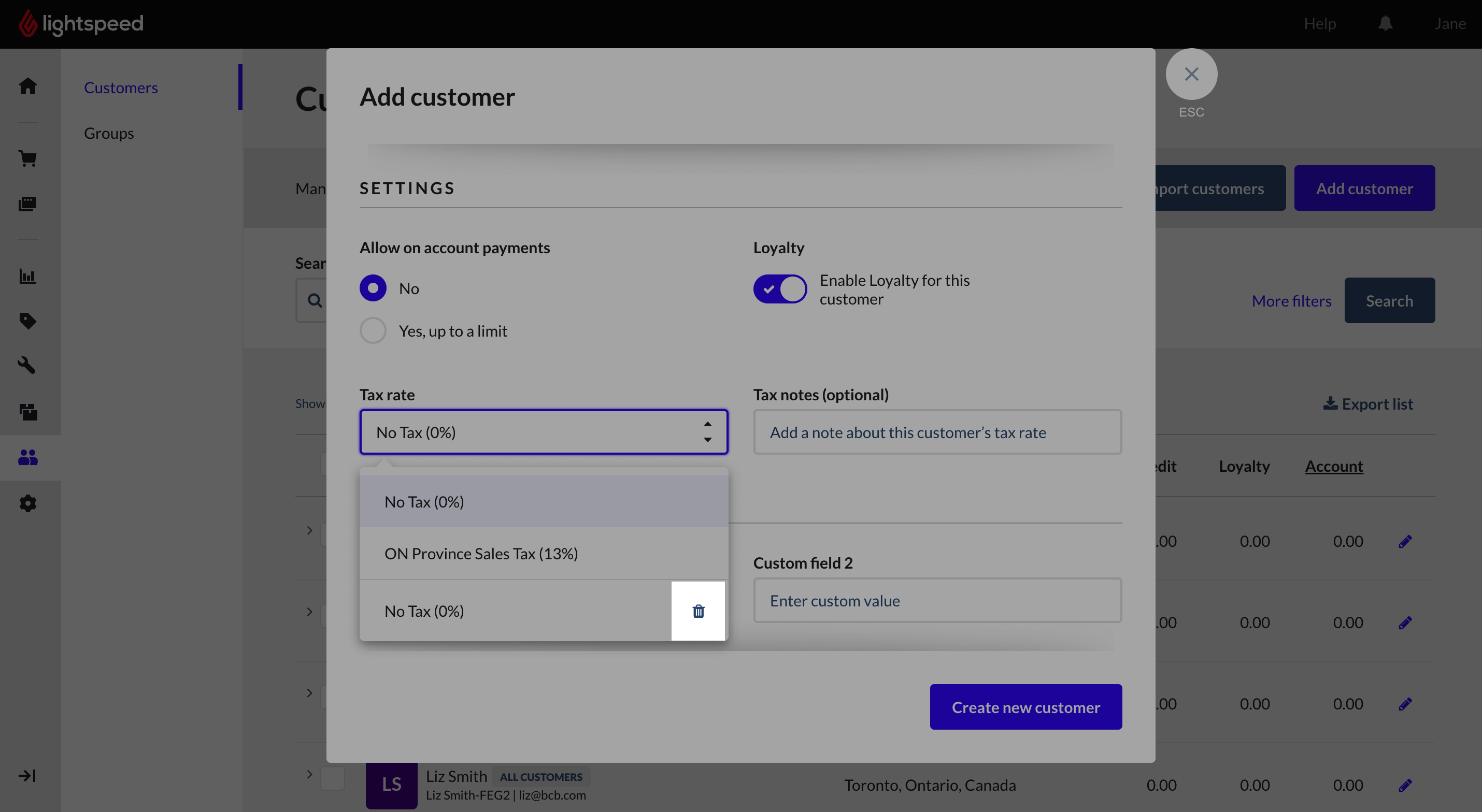Customer details page with the remove custom tax rate icon highlighted.
