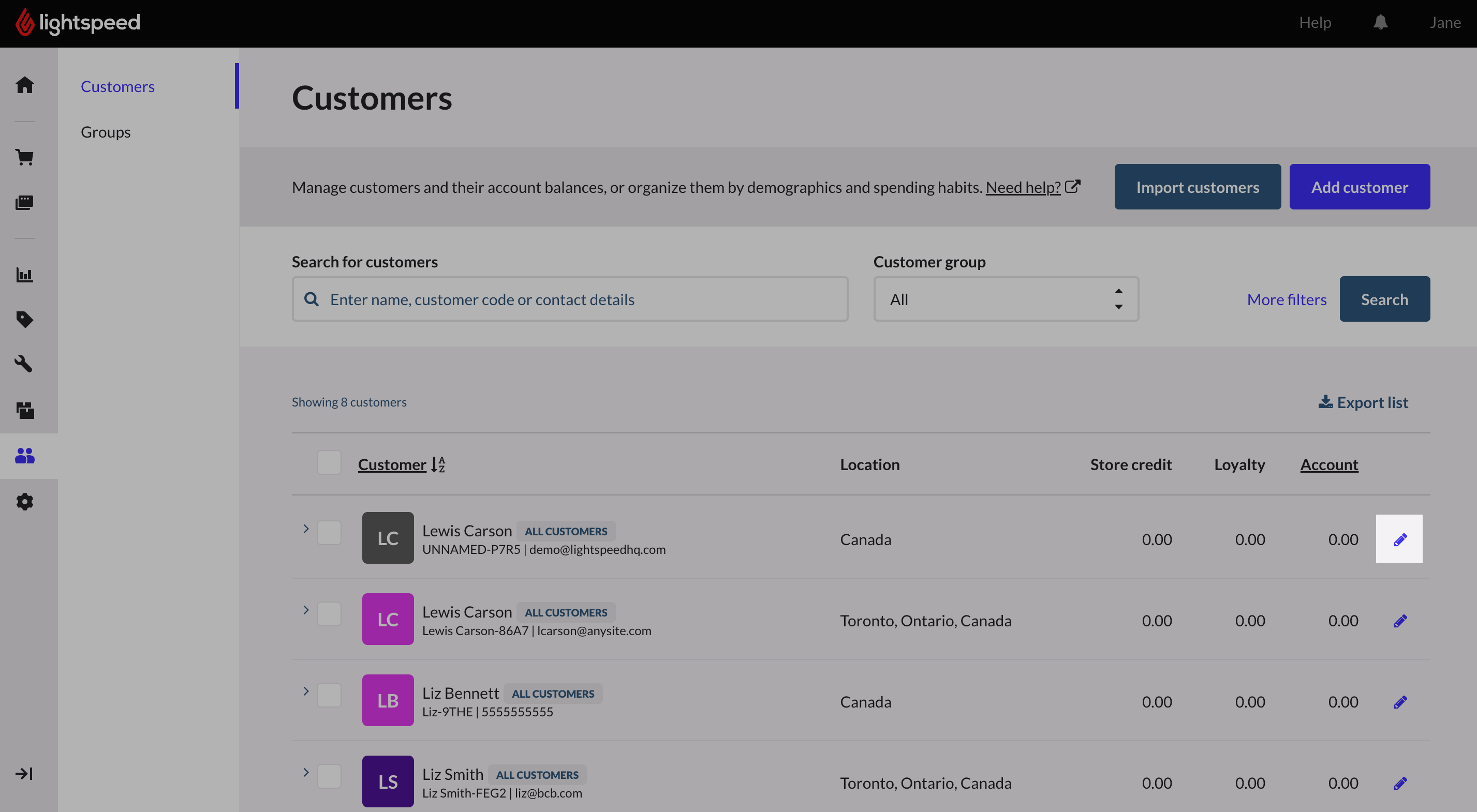 Page Clients, sur laquelle l’icône de modification située à côté d’un client est mise en évidence.