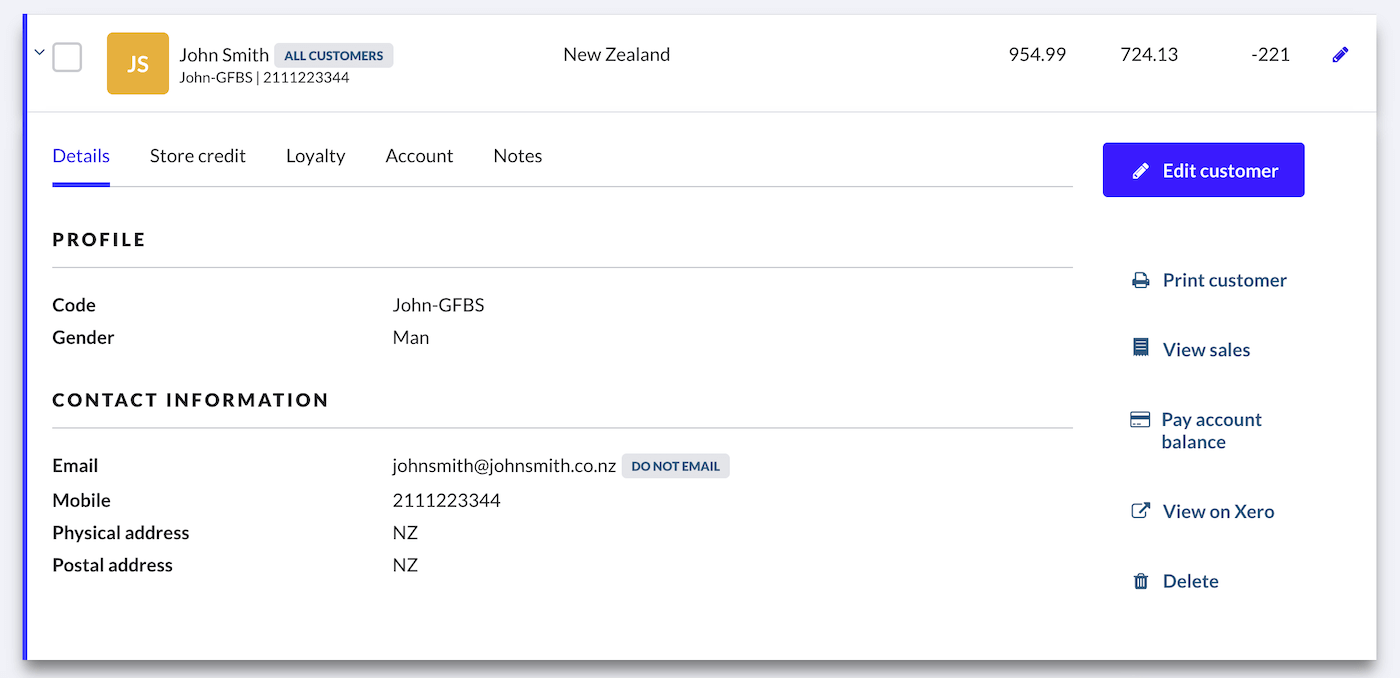 Page Clients, le bouton Modifier le client est mis en évidence.