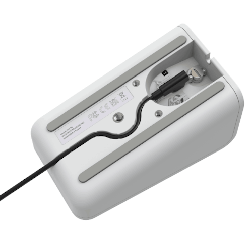 USB-C-kabel aangesloten op het dock.