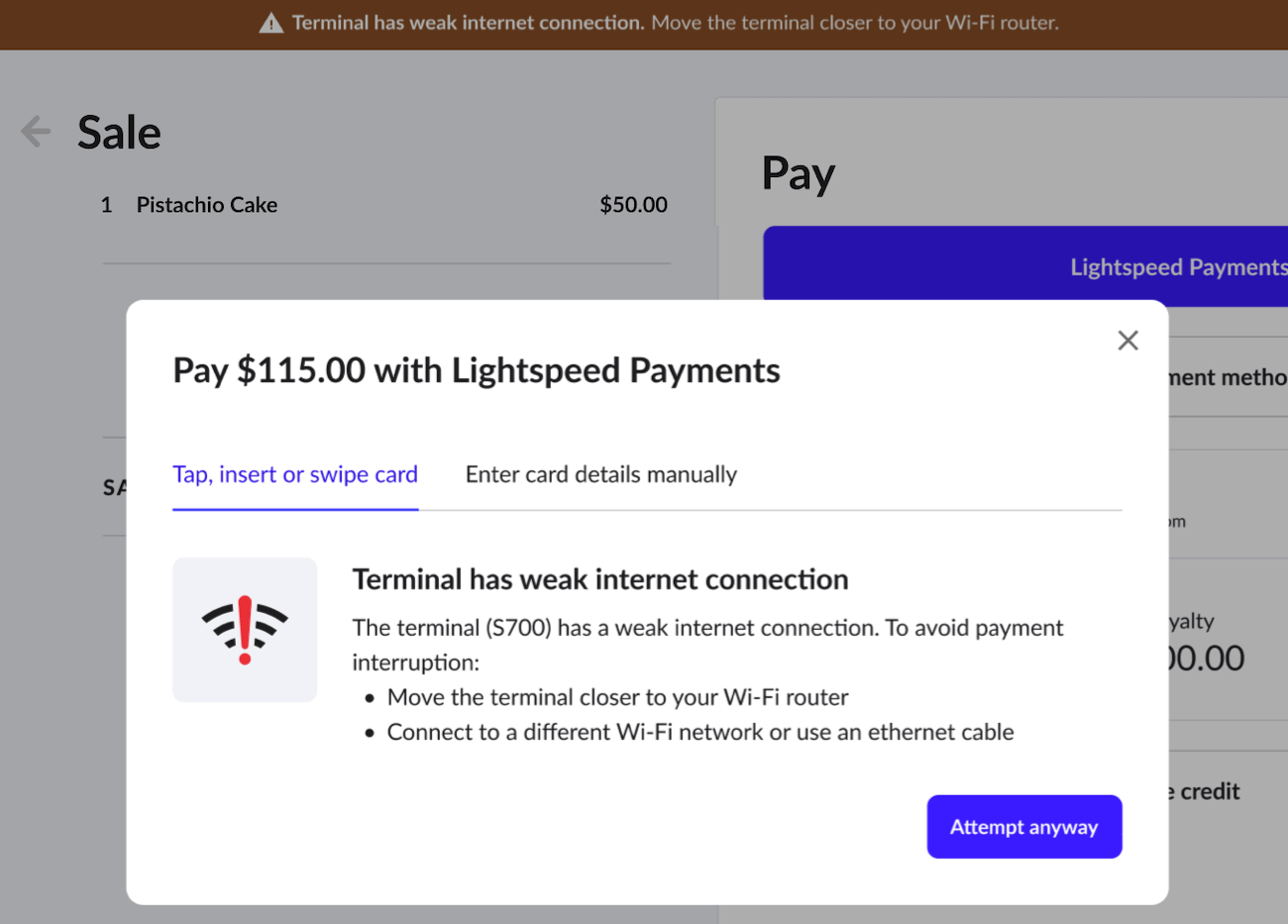 L’écran de caisse avec une fenêtre contextuelle indiquant que la connexion du terminal à Internet est faible.