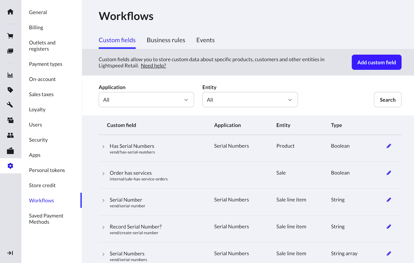 De pagina Workflows in Retail X-Series waarop het tabblad Aangepaste velden wordt weergegeven.