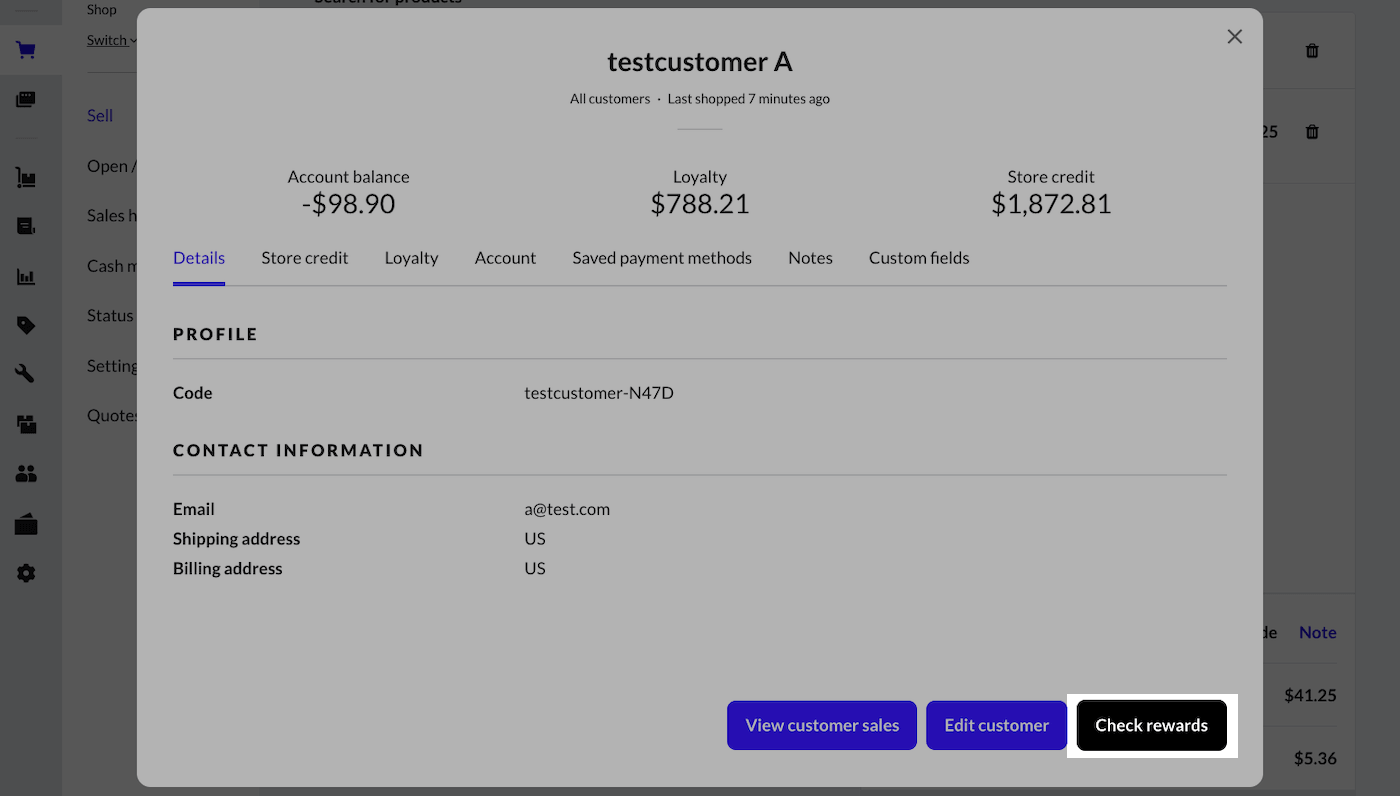 Fenêtre contextuelle d’informations sur le client avec l’option de vérification des récompenses mise en évidence.